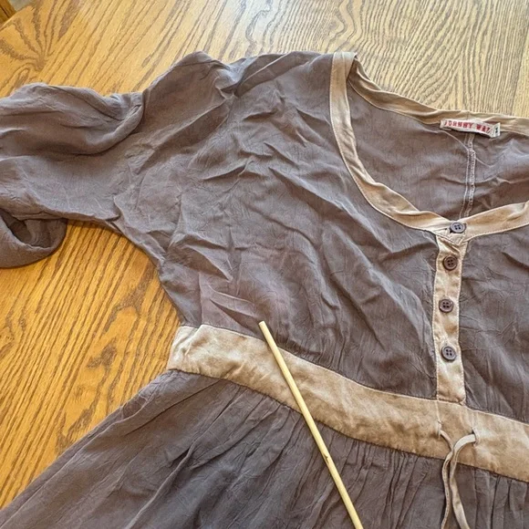 Johnny Was Mocha Brown Long Sleeve V-Neck Size M READ - Picture 3 of 13